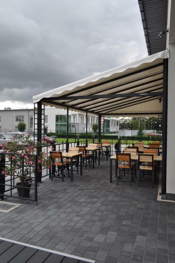 Hotel Pauza Radzyn Podlaski Dış mekan fotoğraf